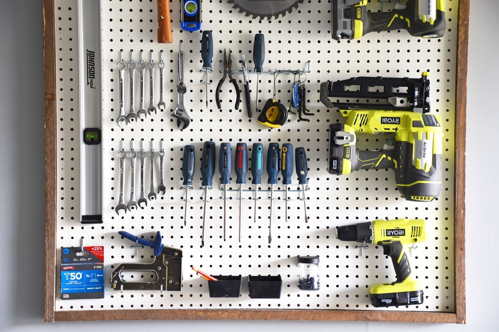 garage-tool-organization-pegboard-closeup-min.jpg